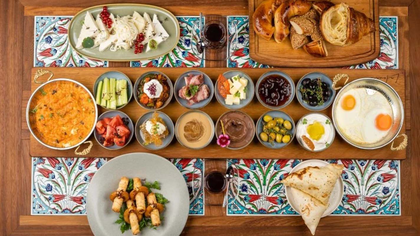 Ephesus Epicurean: A Gastronomic Voyage Through Turkish Delights