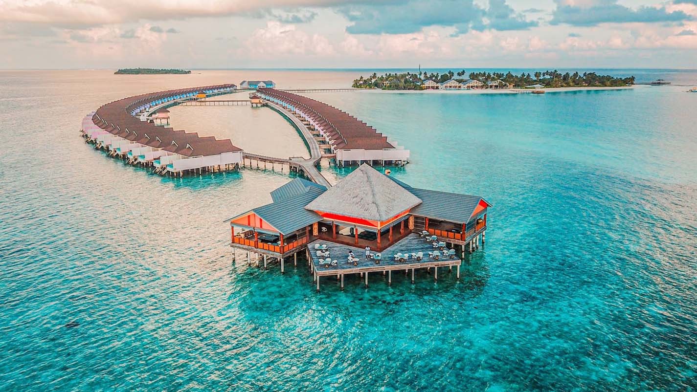 Indulging in Paradise: Exploring the Best Spa Hotels in the Maldives